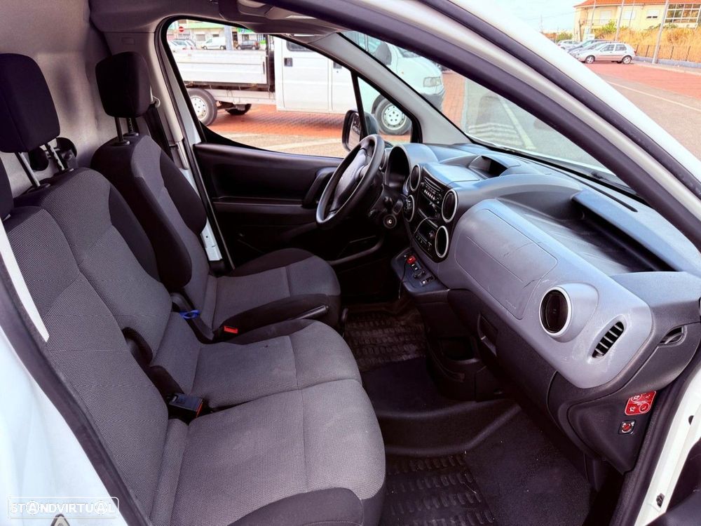 Peugeot Partner Eléctrica L1 Pro 3L - 10