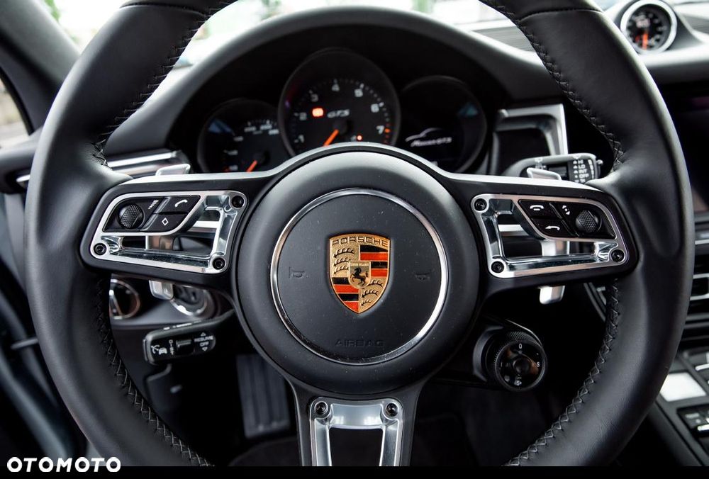 Porsche Macan GTS - 37