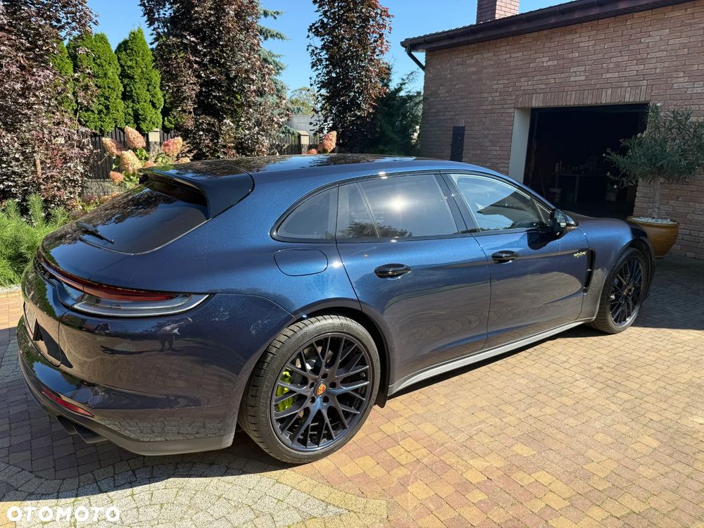 Porsche Panamera 4S E-Hybrid - 4