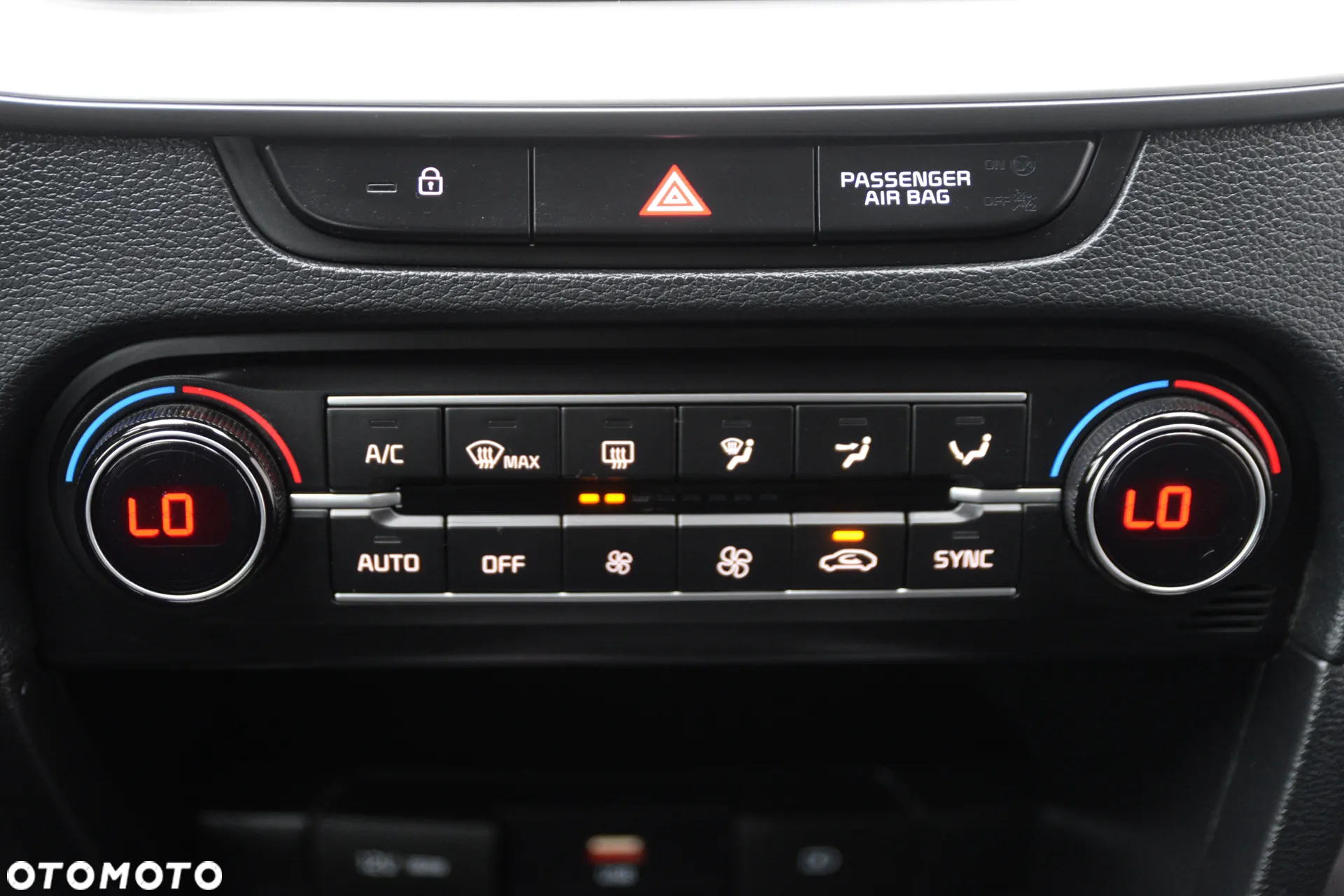 Kia Ceed 1.5 T-GDI Business Line DCT - 37