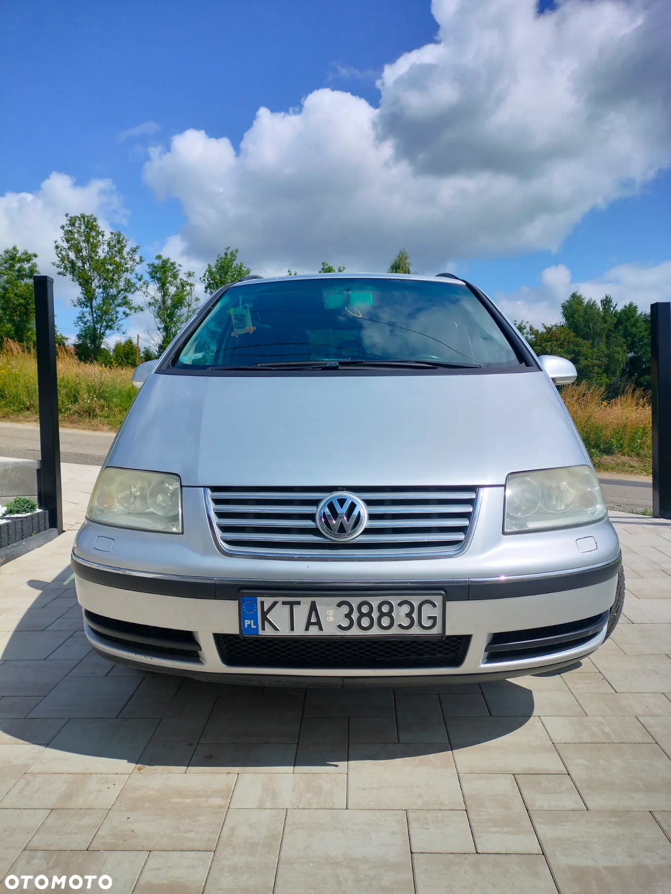 Volkswagen Sharan 1.8T Comfortline - 2