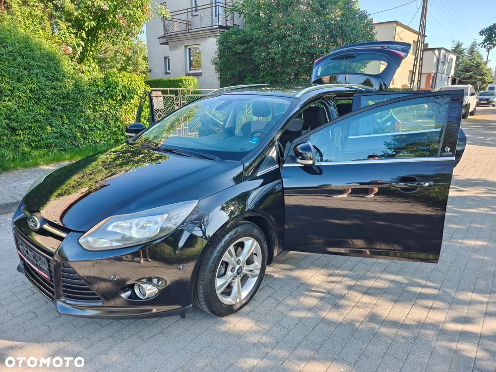 Ford Focus - 25