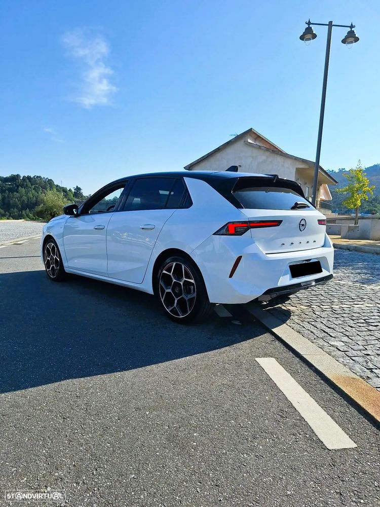 Opel Astra 1.2 Turbo GS Line - 5