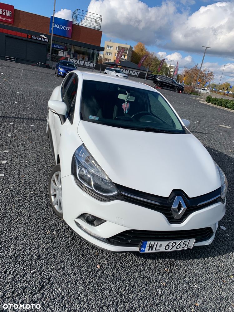 Renault Clio - 22