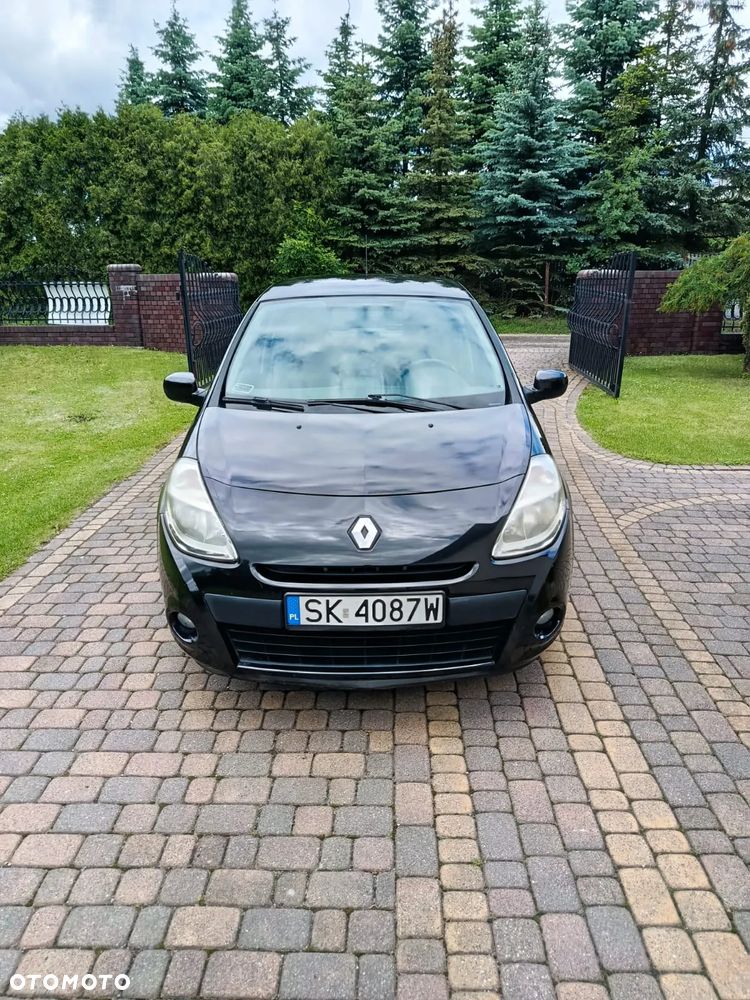 Renault Clio - 1