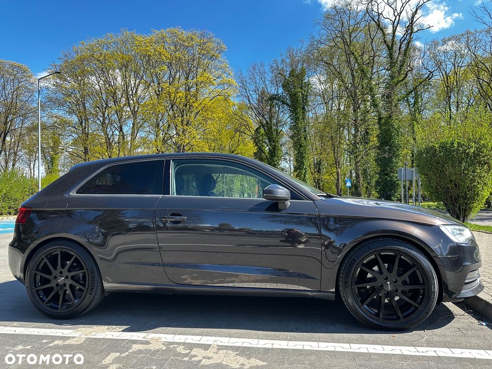 Audi A3 3-drzwiowe 2.0 TDI - 1