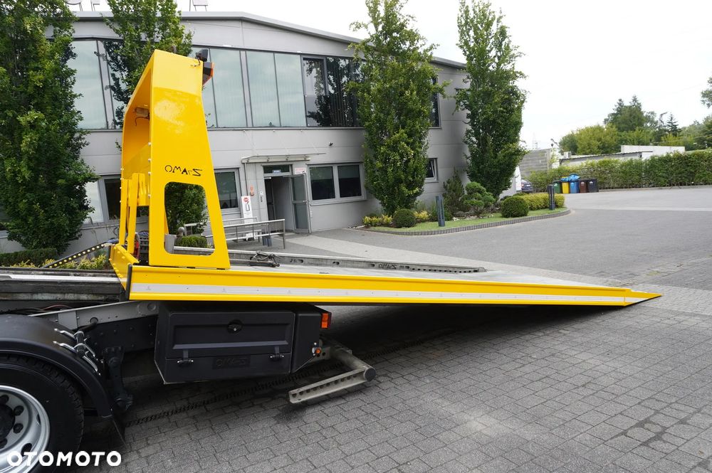 Iveco Eurocargo 160-210 / 75,000 km! / Opuszczana laweta OMARS / Widelec - 10