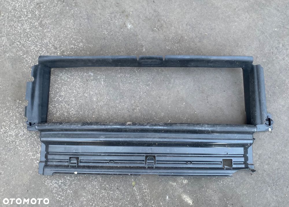 VOLVO XC60 2 II XC 60 MK2 ORYGINALNA KIEROWNICA POWIETRZA WLOT KRATKA Łapacz telewizor ekran tunel górny kanał powietrza żaluzja 331425467  PAS PRZEDNI WZMOCNIENIE CZOŁOWE - 2