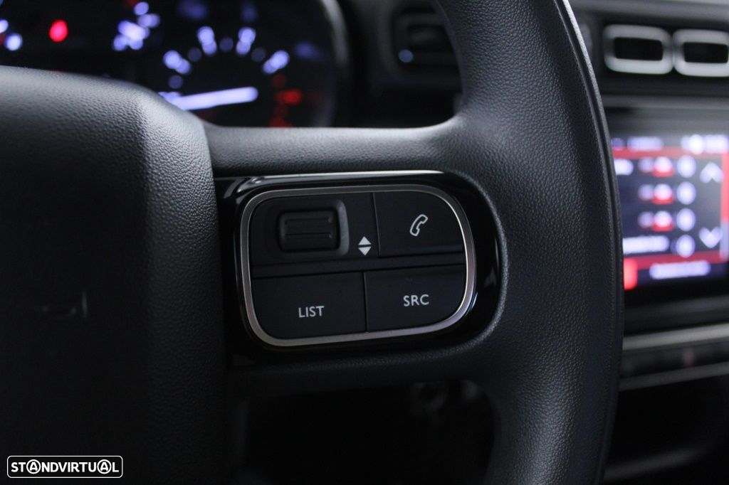 Citroën C3 1.2 PureTech Shine EAT6 - 23