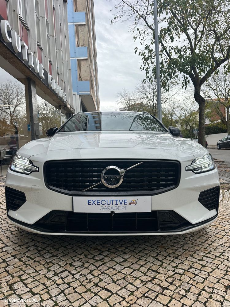 Volvo V60 2.0 T8 AWD TE R-Design - 3