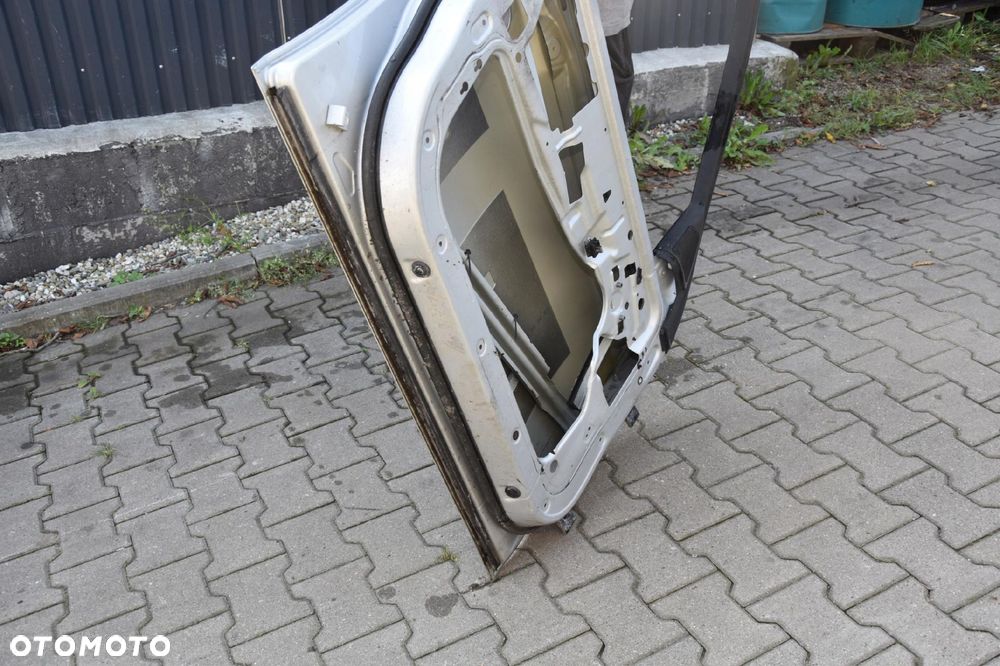 BMW E60 E61 DRZWI LEWE PRZÓD - 8