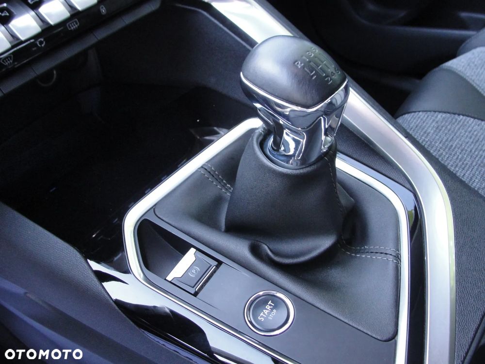 Peugeot 3008 BlueHDi 130 Stop & Start Allure - 26