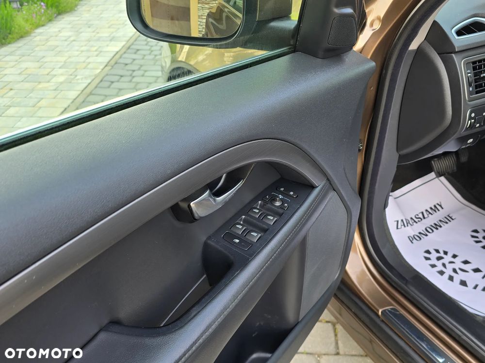 Volvo V70 D4 Geartronic Summum - 29