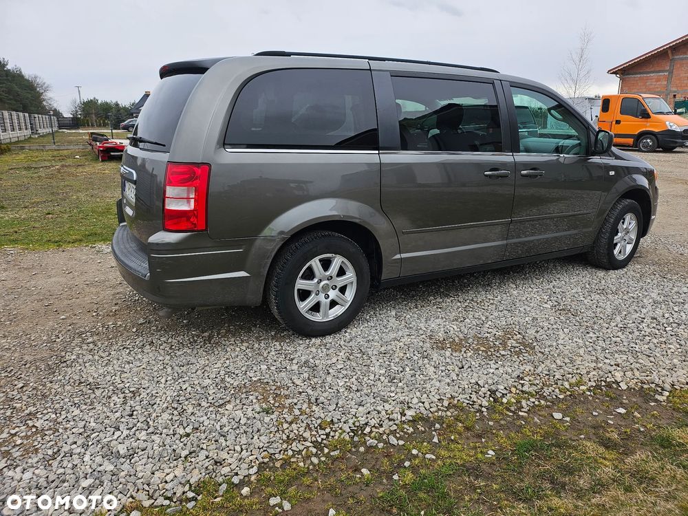Chrysler Grand Voyager 2.8 CRD LX - 6