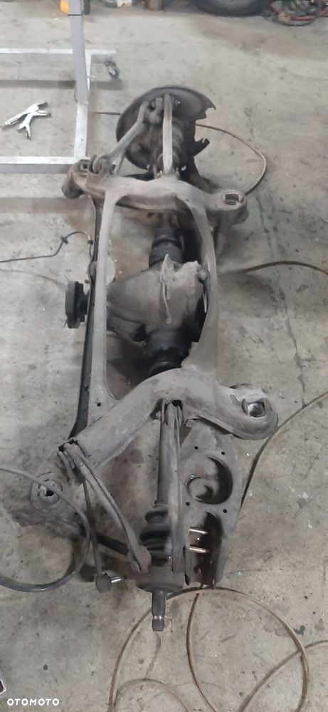 Mercedes-Benz W124 (1984-1993) - 25