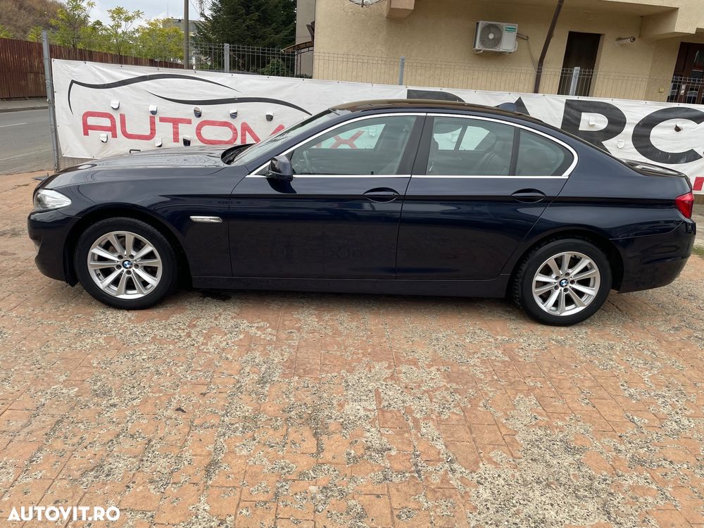 BMW Seria 5 520d Aut. - 10