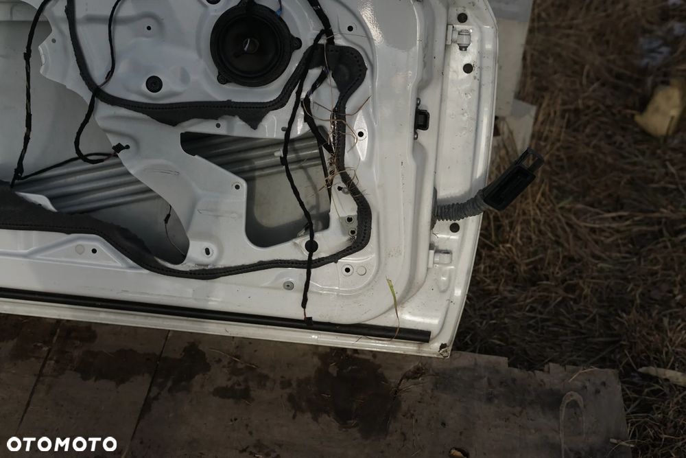 Drzwi przód przednie lewe BMW seria 1 F21 3d 300 - 12