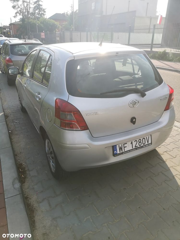 Toyota Yaris 1.4 D-4D Active - 4