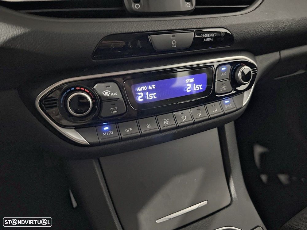 Hyundai i30 1.0 T-GDI Style Plus - 9