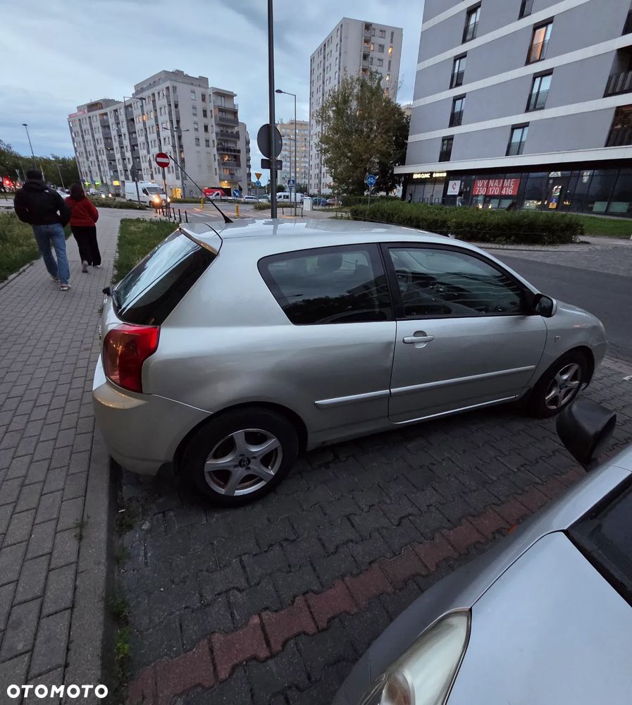 Toyota Corolla 1.4 VVT-i Base - 8