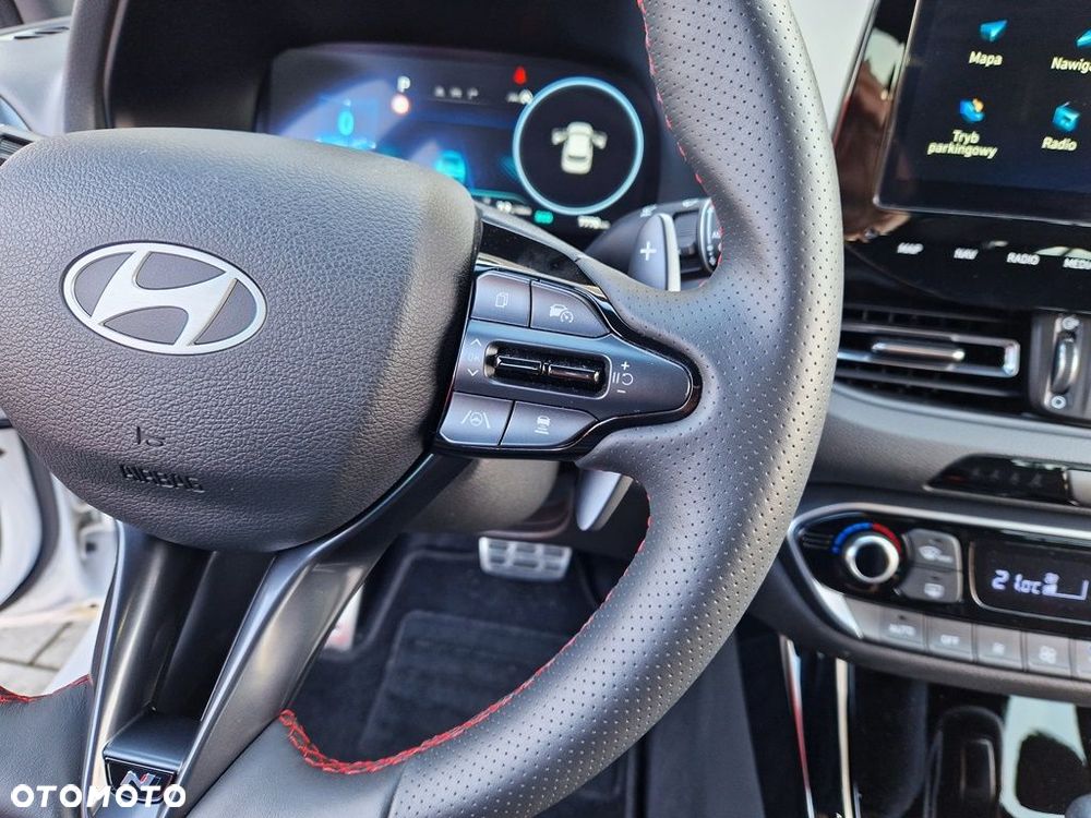 Hyundai i30 1.5 T-GDI 48V-Hybrid DCT Advantage - 21