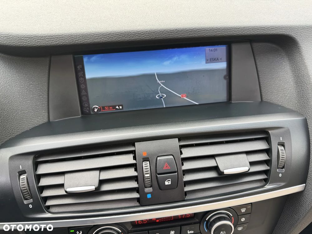 BMW X3 xDrive20d - 38