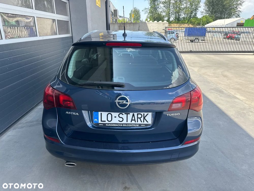 Opel Astra 1.4 Turbo Cosmo - 3