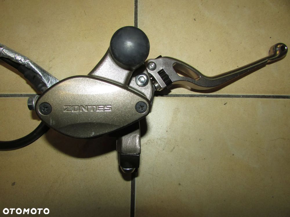 ZONTES G1 125 scrambler pompa hamulcowa przód - 1