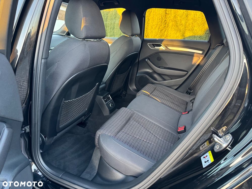 Audi A3 Sportback 2.0 TDI S line Sportpaket - 8