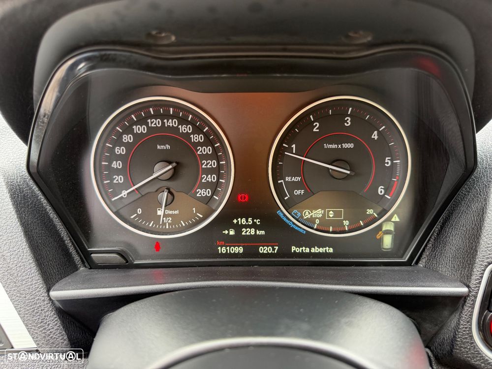 BMW 118 d Pack M - 23