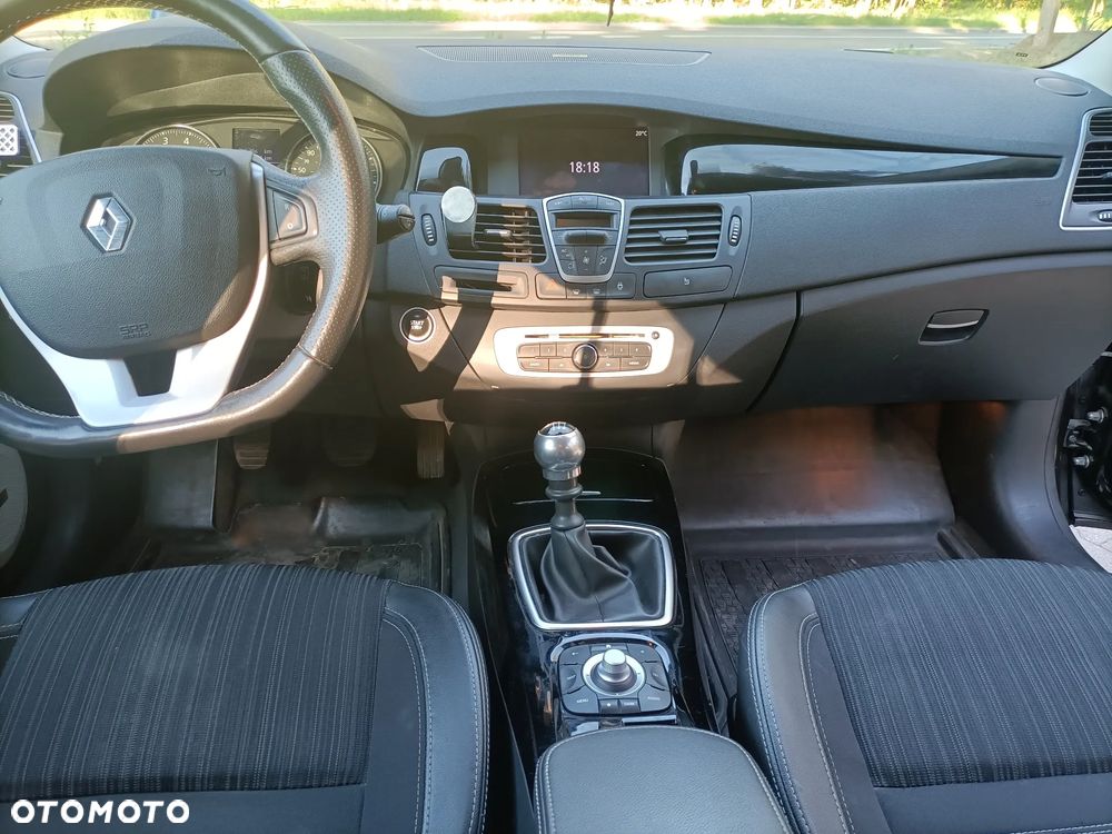Renault Laguna 2.0 Bose Edition - 10