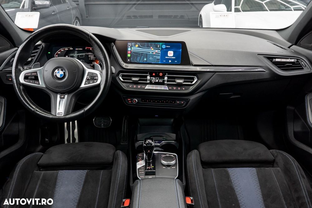 BMW M1 M135i xDrive AT - 11