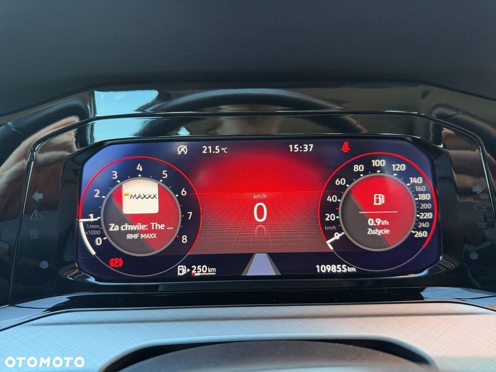 Volkswagen Golf 1.5 TSI EVO Life - 17