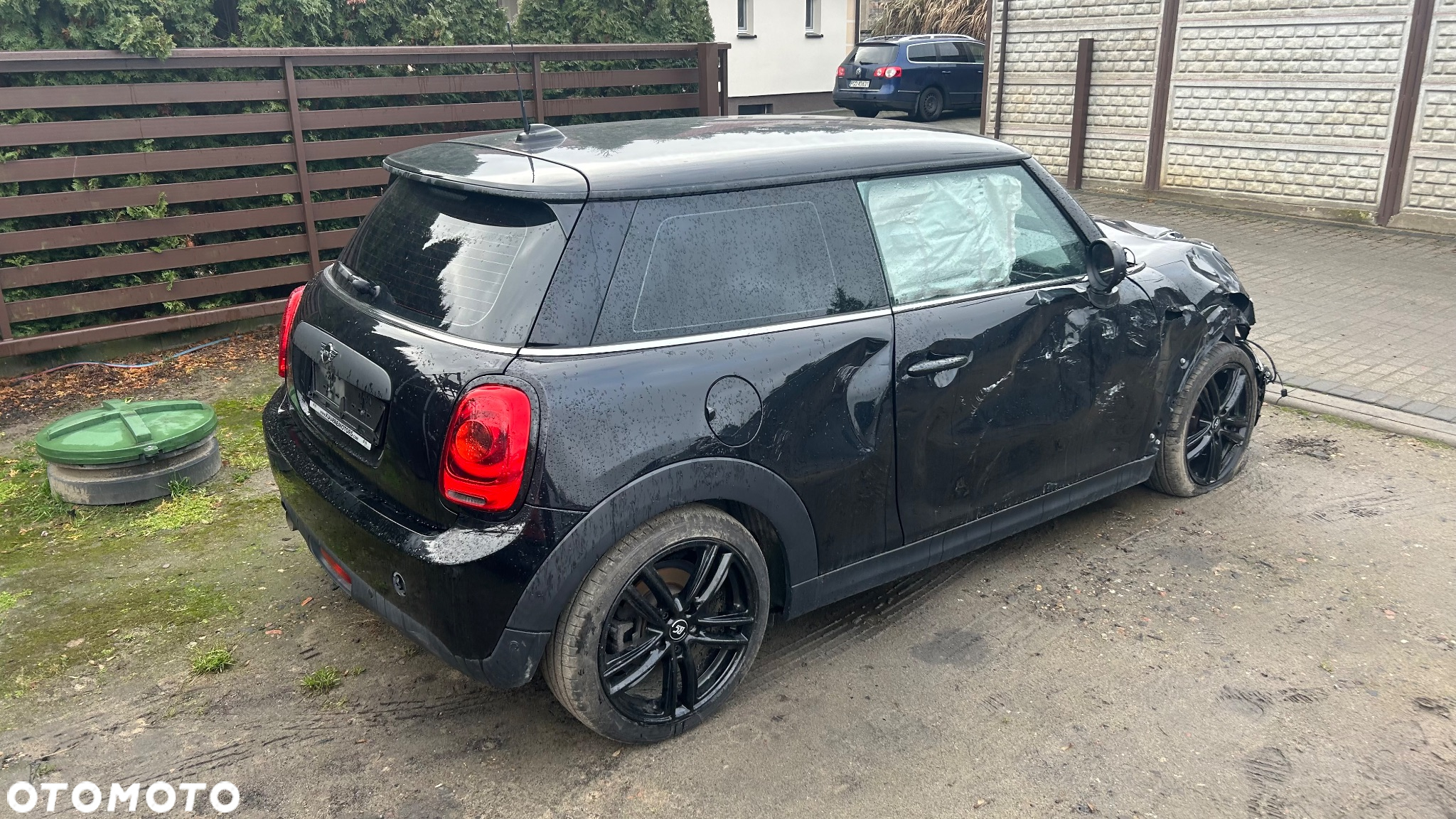 MINI ONE Standard - 4