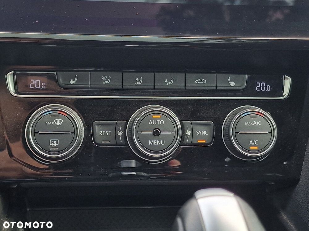 Volkswagen Arteon 2.0 TSI 4Motion R-Line DSG - 30