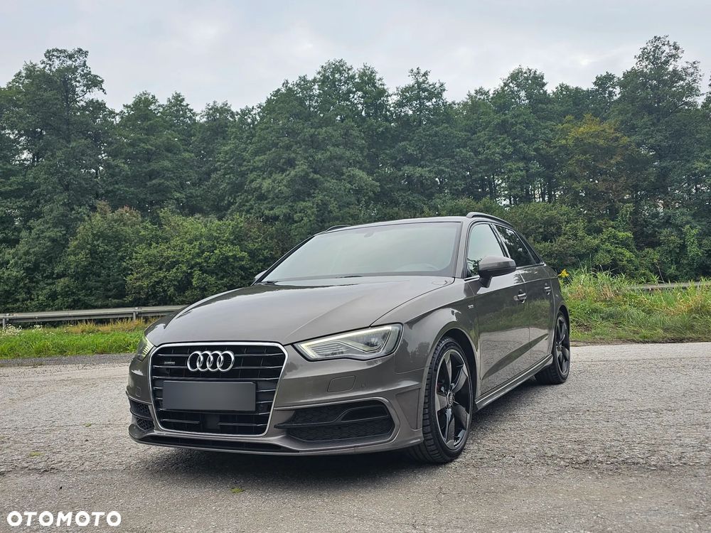 Audi A3 Sportback 2.0 TDI clean diesel Quattro Ambiente S tronic - 3