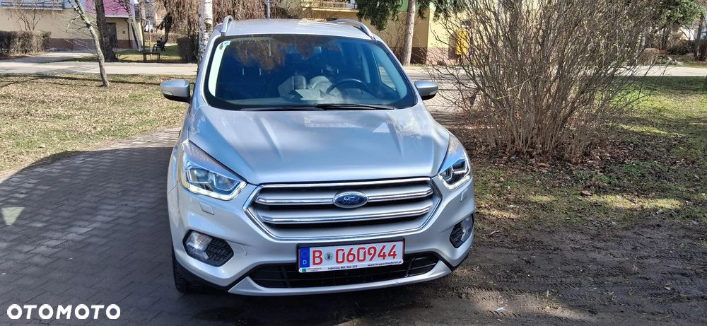 Ford Kuga 2.0 TDCi 4x4 Titanium - 3