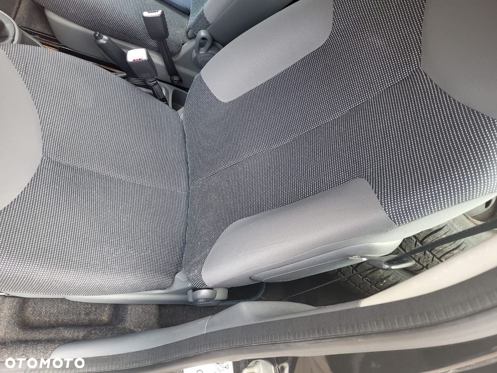 Peugeot 107 - 7