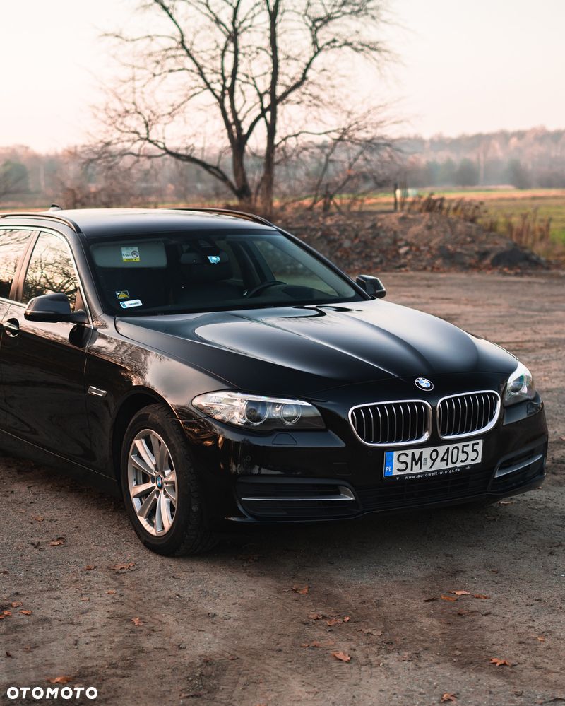 BMW Seria 5 525d xDrive - 3