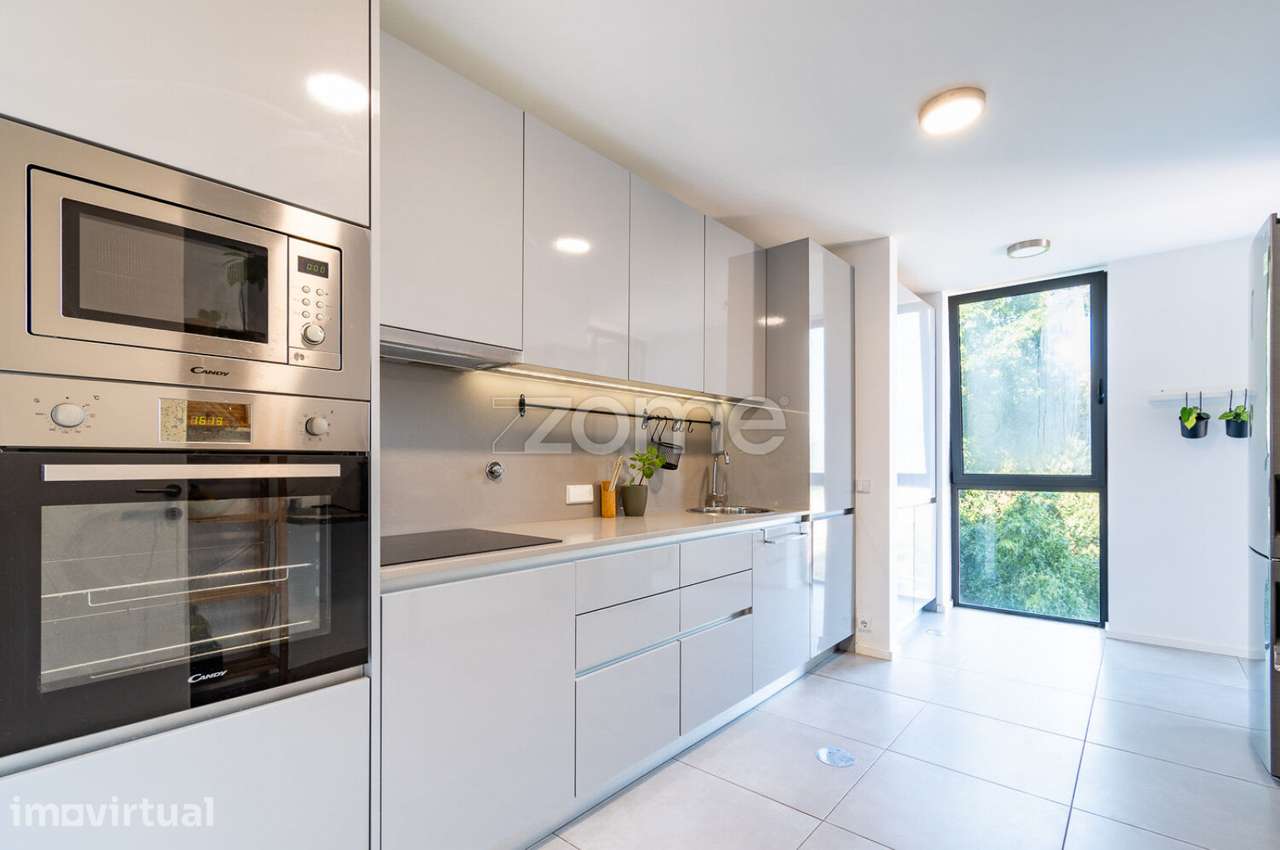 Apartamento T3 com 3 Frentes na Avenida da Praia, Esmoriz - Grande imagem: 5/34