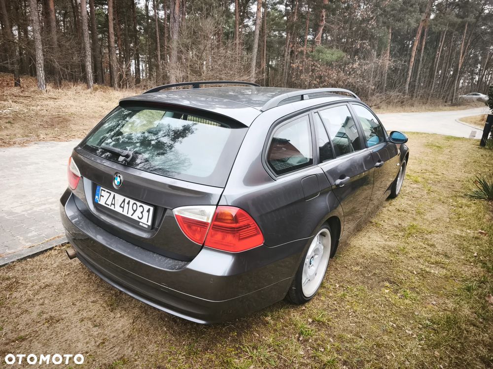 BMW Seria 3 ver-320i - 5