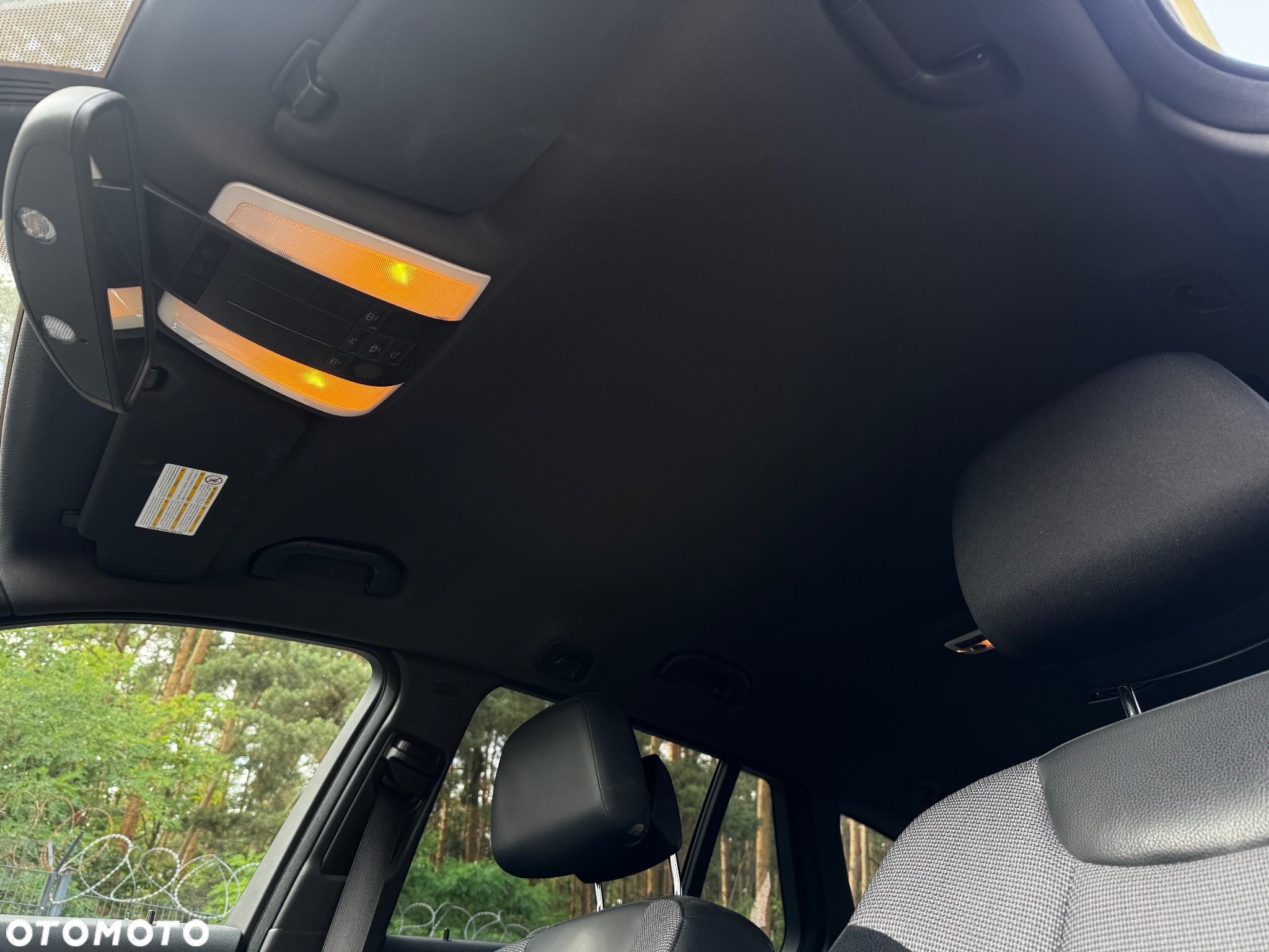 Mercedes-Benz Klasa C 180 T BlueEFFICIENCY 7G-TRONIC Avantgarde - 14