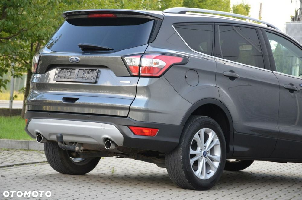 Ford Kuga - 13