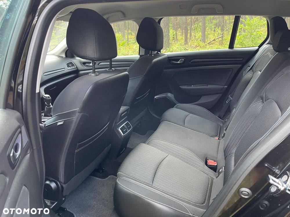 Renault Megane Grandtour ENERGY TCe 130 EXPERIENCE - 12