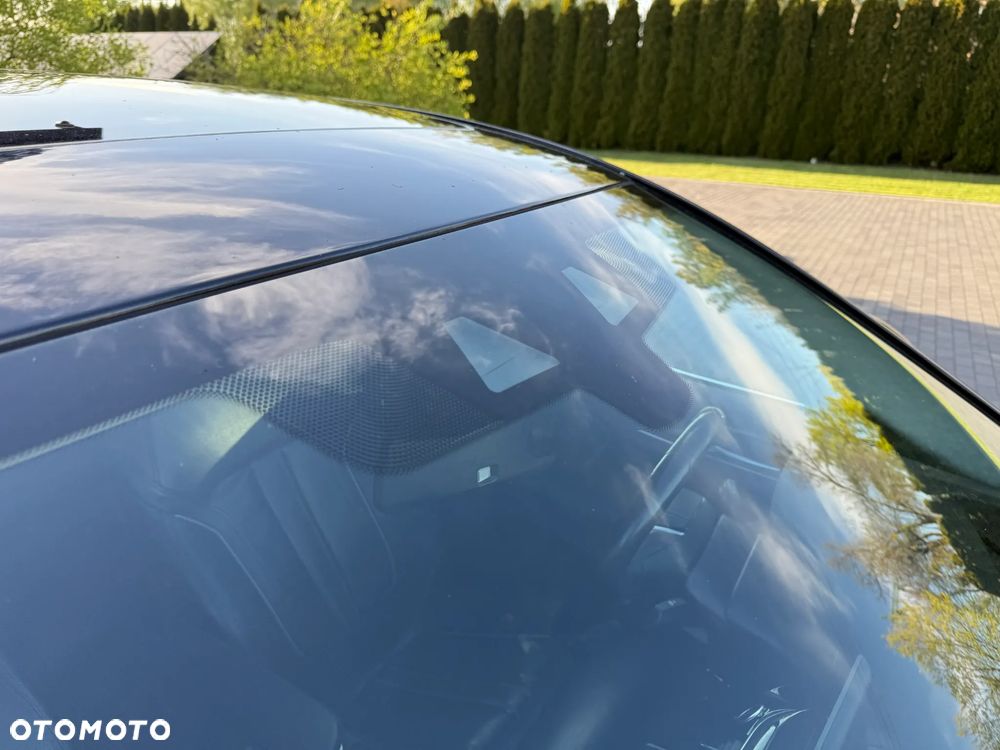 BMW Seria 5 530d xDrive Sport-Aut Luxury Line - 15