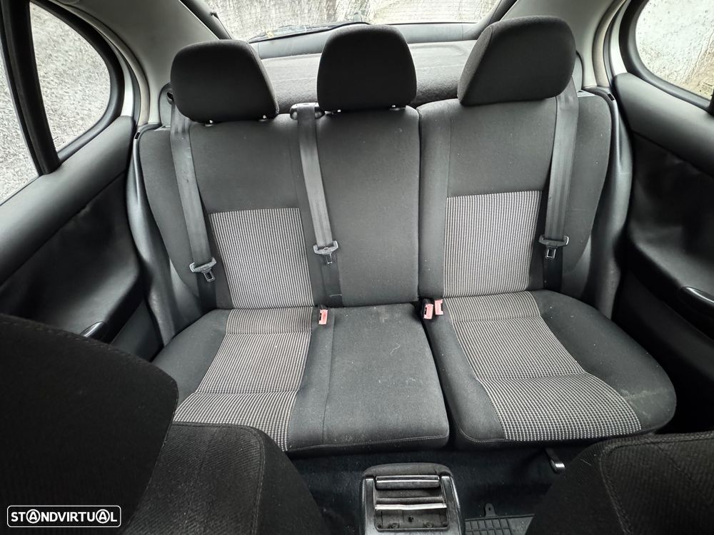 SEAT Leon 1.9 TDI Signo - 6