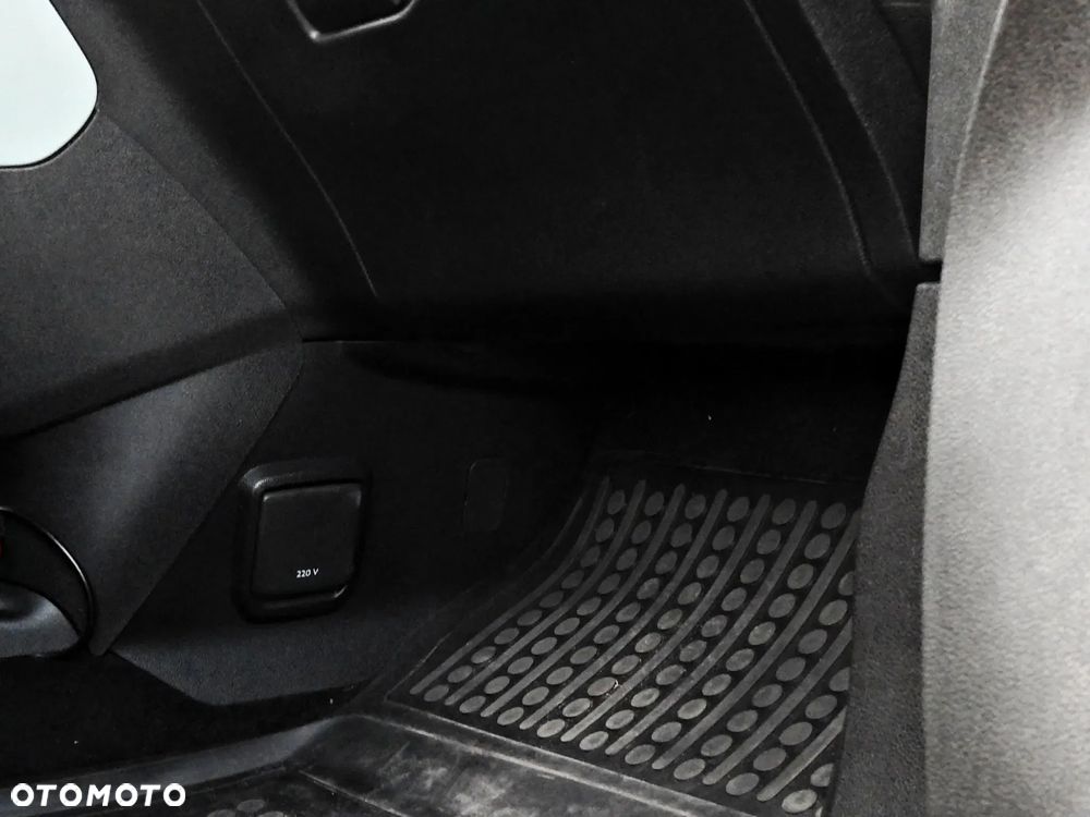 Citroën Berlingo XL 1.2 PureTech Feel S&S (7-os.) - 33