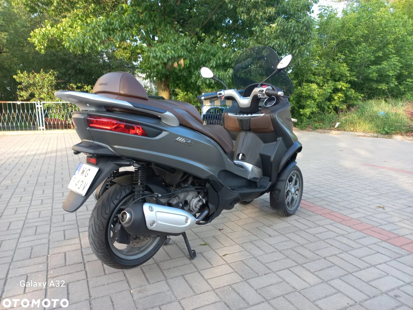Piaggio MP-3 - 3