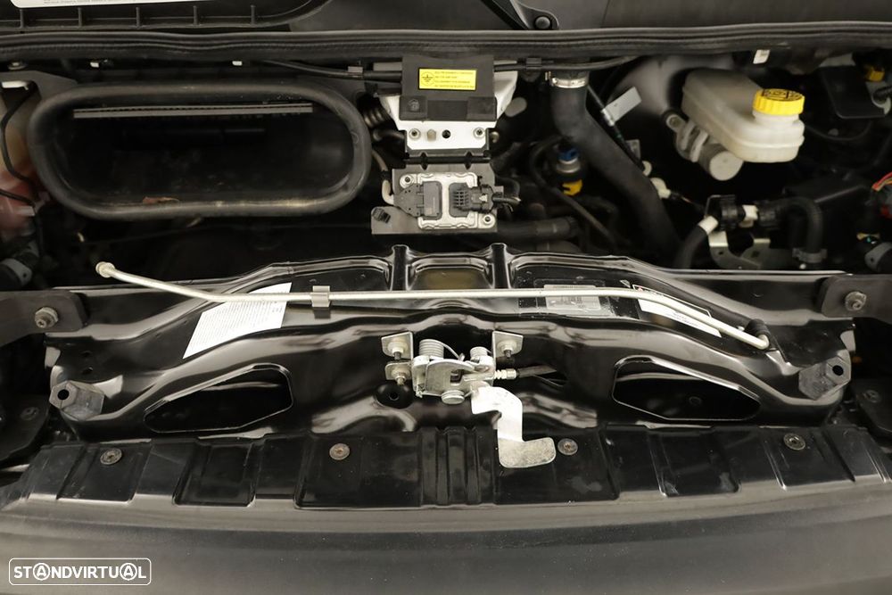 Opel 3.5t heavy 2.2 d l4h2 - 19