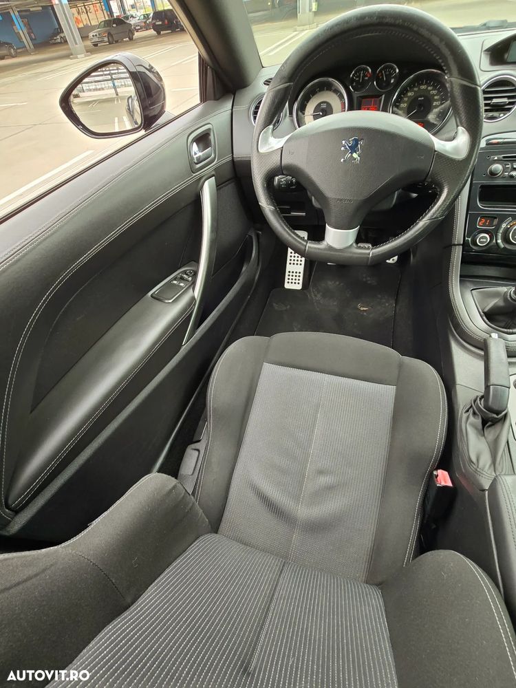 Peugeot RCZ 2.0 HDI FAP 165 - 28